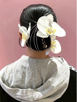 キャパサウス 春日 大野城店(CAPA south) タイト アップスタイル ヘアアレンジ 黒髪 成人式 卒業式 10代