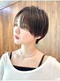 ショートボブマッシュショート前髪長めショート30代40代50代青山