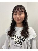 前髪透け感 くるくるロングパーマ
