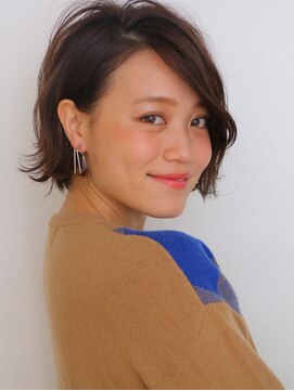 エディット トウキョウ(e.dit tokyo) 外はねショートボブ　　MILK/MURIEL  ACOスタイル