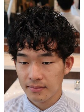 アクセプトザワールドバーバー(Accept the world barber) カット×パーマ×2ブロック