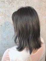 ピアニー(Peony) ミディアムヘアー