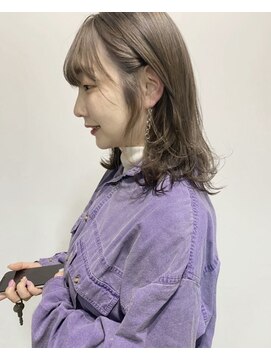 チーカ(chica) アッシュグレージュ