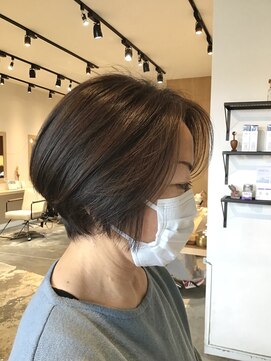 アミィヘアー(Ami Hair) ショートボブx前下りレイヤー