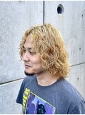カット ブリーチパーマ スパイラルパーマ