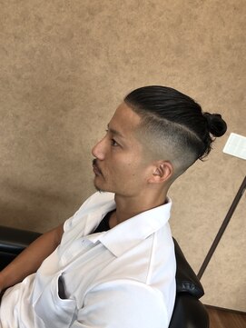 縁 ハナレ(en 870) スキンフェード×マンバン