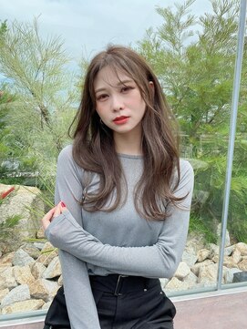 スーリール 姪浜店(Sourire) 愛され艶ベージュ【sourire 神田】