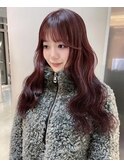 【 HIYORI 】" ブリーチなしレッド×トレンドウェーブヘア "