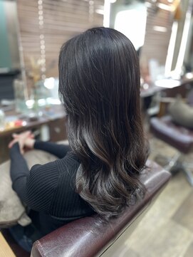 ルアン(Luan) ロング×シルバーアッシュ