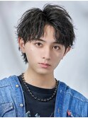 黒髪ショートアップバング