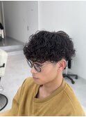 スパイラルパーマ/刈り上げマッシュ