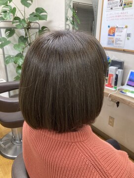 アキコ美容室 セレスティアルミストボブ