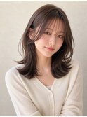 顔まわりレイヤー×オリーブブラウン|柔らか韓国風ミディ