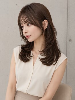 シノヤ 東根店(Shinoya)の写真/バランスを見極め顔周りカットで、第一印象を格上げ。小顔見せと扱いやすさを両立したデザインを提案します