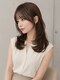 シノヤ 東根店(Shinoya)の写真/バランスを見極め顔周りカットで、第一印象を格上げ。小顔見せと扱いやすさを両立したデザインを提案します