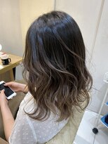 クレア本厚木(CREA)&nbsp;[Chii] バレイヤージュ風　ミルクティーグレージュ