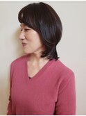 大人の優しさ表現、ミディアムレイヤーボブ