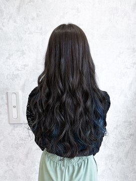 デミヘアー(Demi hair) インナーカラー×ネイビーブルーカラー