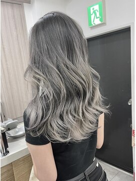 ジゼル(gisele) (稲毛)グレージュ