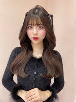 ボタン シブヤ(VOTAN SHIBUYA)&nbsp;アッシュ/グレージュ/韓国ヘア/渋谷/レイヤー/顔まわり