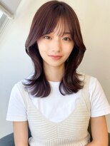ミディアムレイヤー韓国風レイヤースタイルシースルーバング