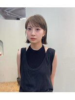 ユー(yew)&nbsp;ベージュカラー