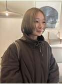 ミルキーベージュ&オフブラックデザイン