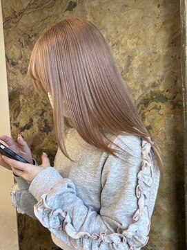 ソル ジングウマエ(SOL JINGUMAE) ハイトーンカラー顔周りレイヤーカットデザインカラーベージュ