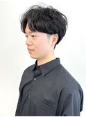 センターパートツーブロックリバースパーマハンサムショート