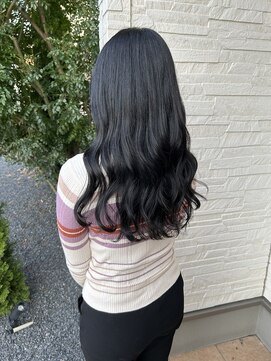 ジジ チーク 栃木(Gigi cheek) ブルーブラック