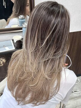 ベルヘアーデザイン 堺東(Belle hair Design) ハイライトレイヤーカット韓国風イルミナカラー堺東20代30代40代