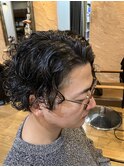 知的スパイラルパーマ