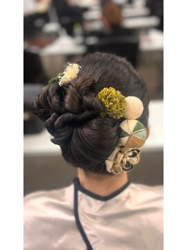 ワンバイワンコレクティブ(onexone collective) 成人式ヘアセット