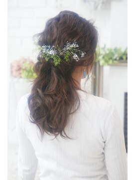 ヘアメイクサロンシャルメ(Hair Make Salon CHARMER) 結婚式☆二次会★ウェーブハーフアップへアセット