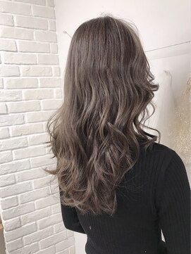 アンベリール 大名(Embellir) ブリーチ 縮毛矯正