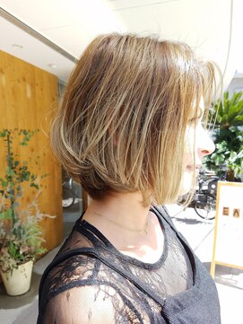 イーチ(EACH) 【外国人風カラー☆アディクシー】糸チップハイライト