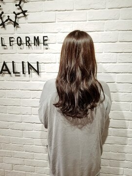 ヘア スパ ビューティー エールフォルム(HAIR SPA BEAUTY YELLFORME) 波ウェーブ　ロング