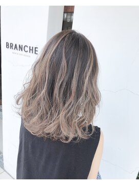 ブランシェ 小牧店(BRANCHE) ☆バレイヤージュミルクティーグレージュ☆ ブランシェ小牧 具志