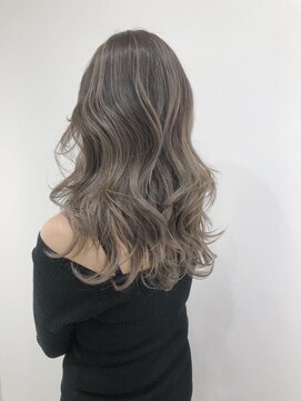 ジゼル(gisele) （稲毛）アディクシーのペールカラーでオンカラー