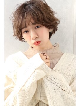 エストレーラ(estrela) 『estrela』エアリーウェーブショート