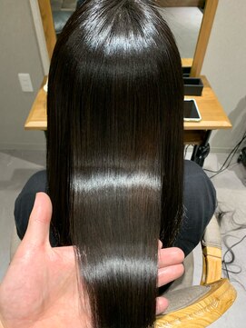 無垢(muku) 大人可愛い小顔美髪ツヤ感サラツヤ髪質改善A4