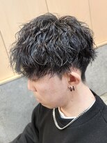 ニアウ 伊勢崎連取店(Niau)&nbsp;刈り上げ前下りマッシュ波巻きツイストスパイラルパーマ/メンズ