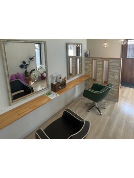 【鵤バス停より徒歩5分】大人女性や人目を気にしたくない方にオススメのサロン☆お子様連れも歓迎です♪