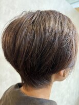 オーガニック ヘアサロン クスクス(organic hair salon kusu kusu)&nbsp;耳掛けショート×くすみ