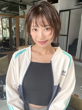 フェリア 池田(FERIA) 顔まわりレイヤーカット（田岡）