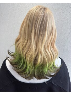 アリア バイ アルティナ(alia by artina) ダブルエンドカラー_毛先グリーン_毛先ブラウン