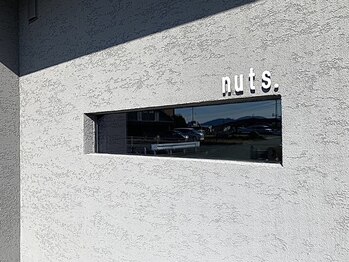 ナッツ(nuts.)の写真/学生様、シニアのお客様に嬉しい平日限定クーポンをご用意しています！お得にキレイになれるチャンスです♪
