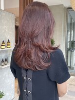 ビュートリアム 南青山(BEAUTRIUM)&nbsp;ハイレイヤーカット 顔周りレイヤー 白髪ぼかしイルミナカラー