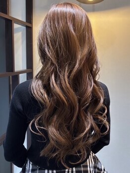 クラウン(crown)の写真/大人女性のこだわりと理想を叶える☆髪のお悩みや気になる白髪などお困りの方へ…髪を労わりながらおしゃれ