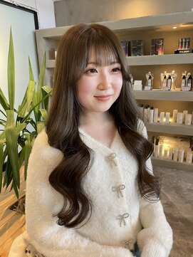 リトバイプティパ(Lit by petit-pas) ブリーチなしの透明感カラー